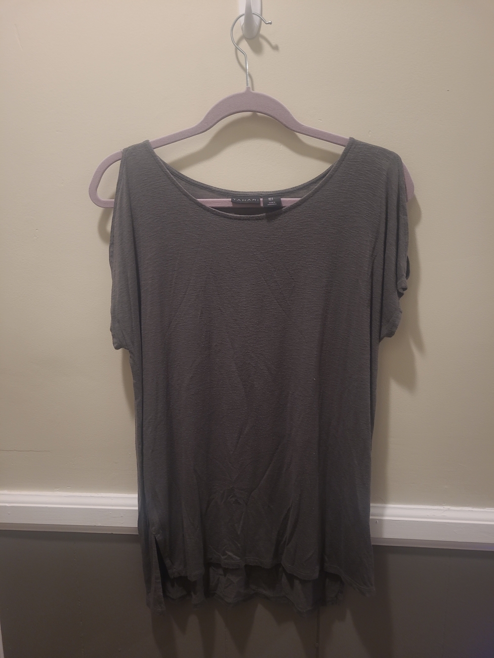 Tahari Womens Small Cold Shoulder Olive Green S/S Blouse - Picture 1 of 11